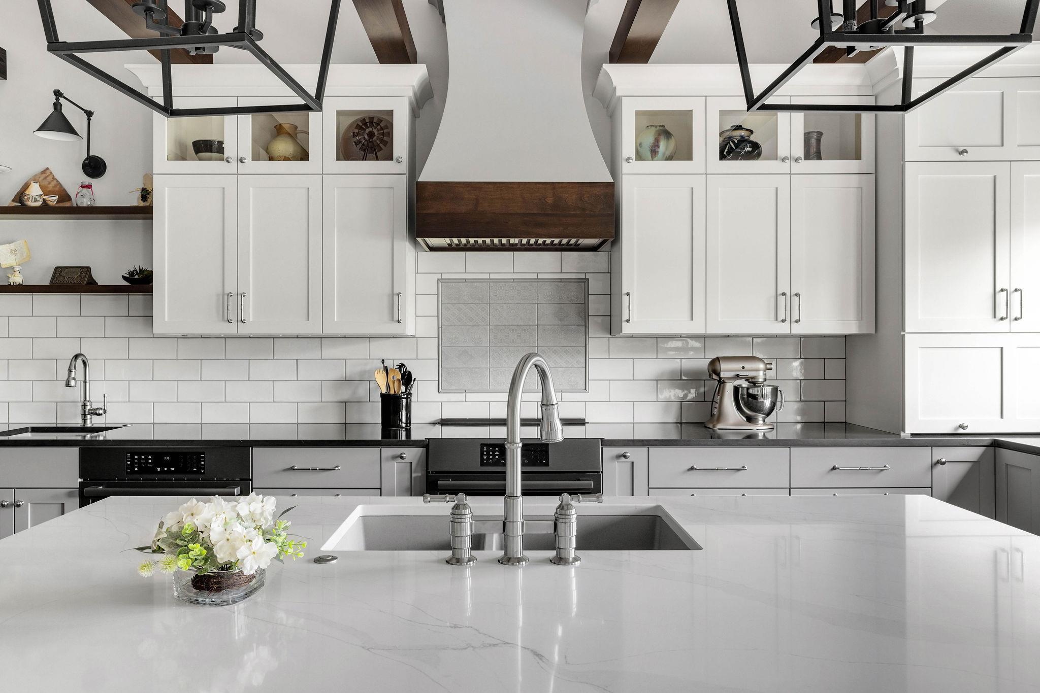 casa en Excellence in Construction LLC por Excellence in Construction LLC