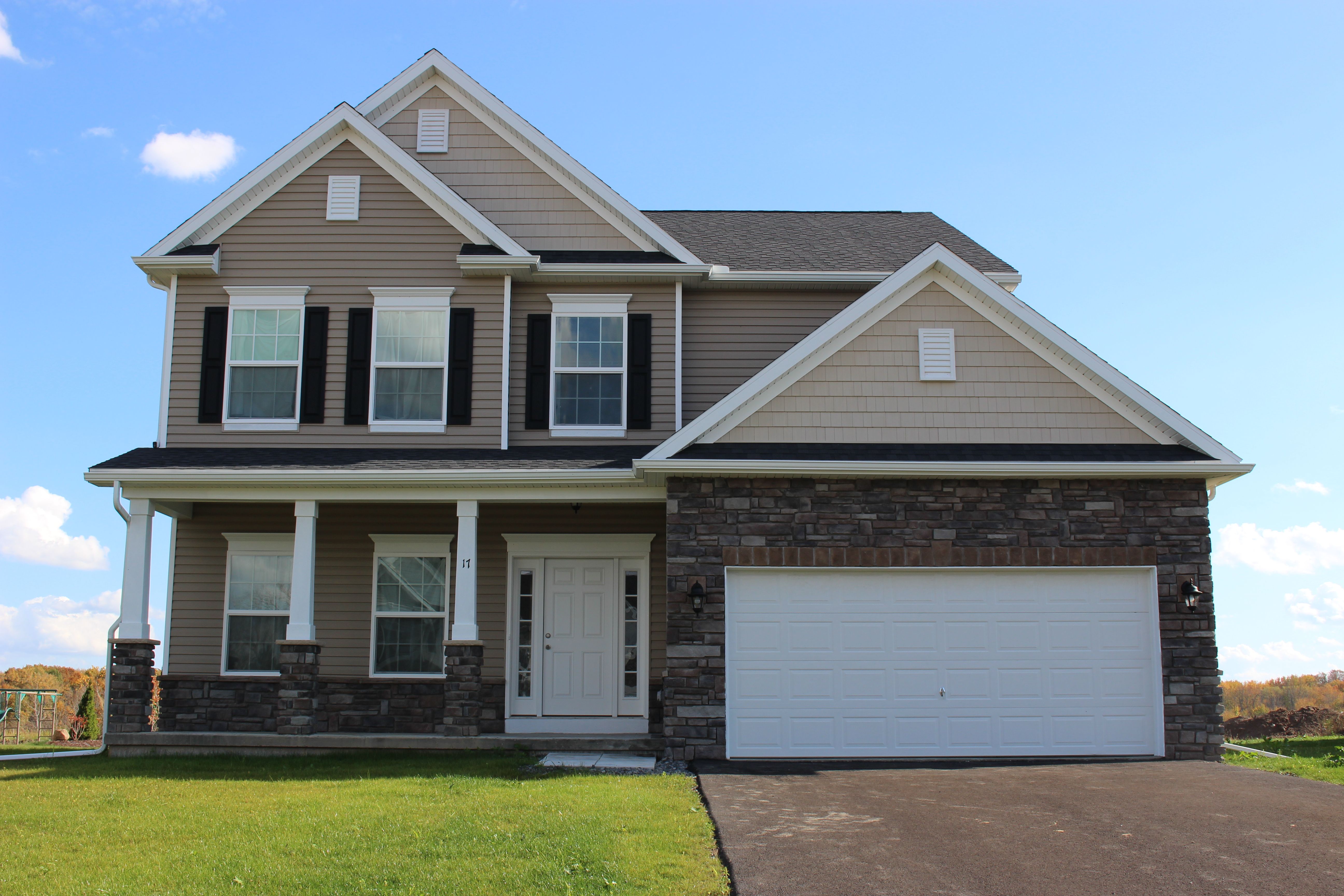 4 Kingsbarn Road. West Henrietta, NY 14586