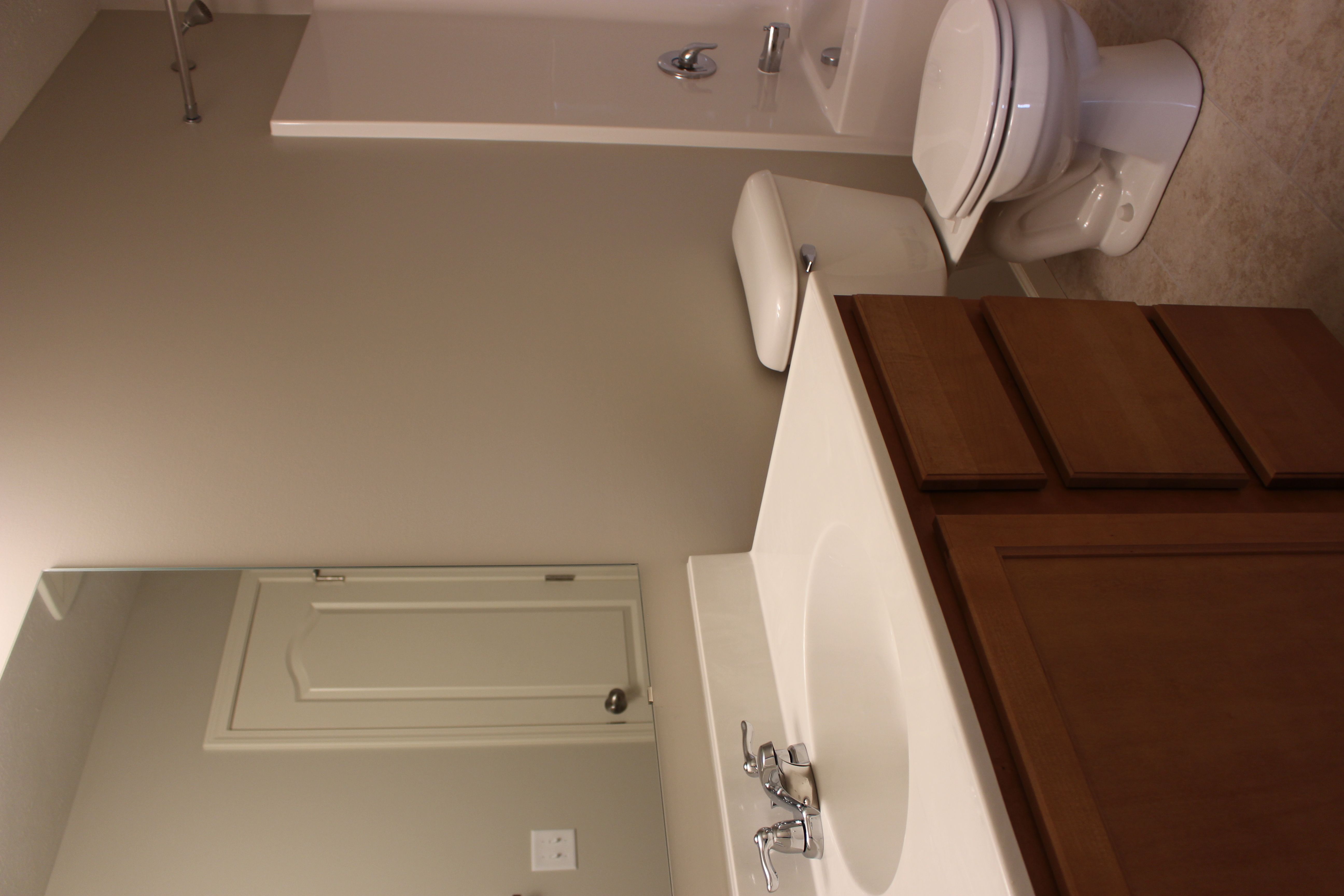 2nd Floor Bath