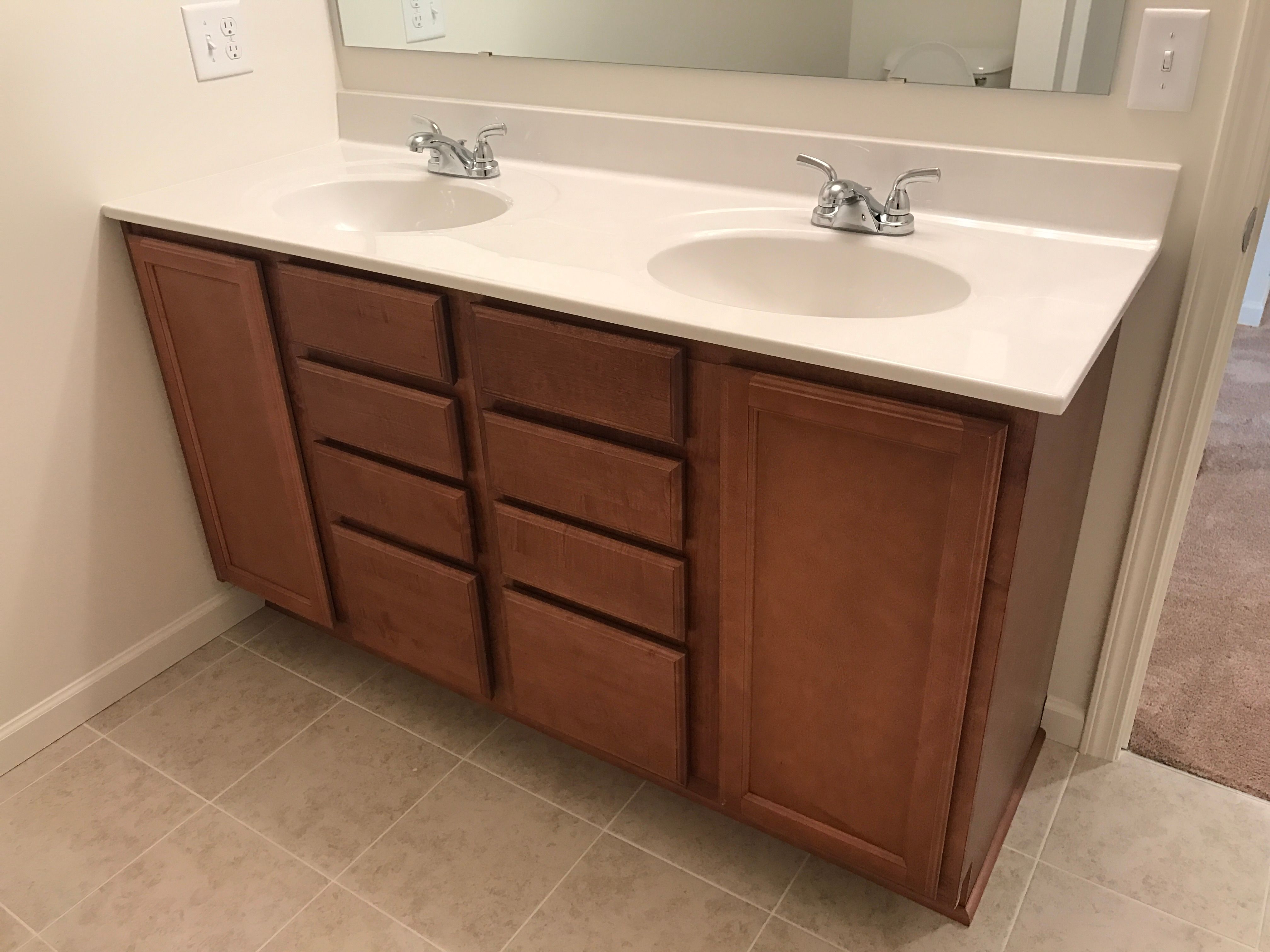 Saginaw II Bathroom