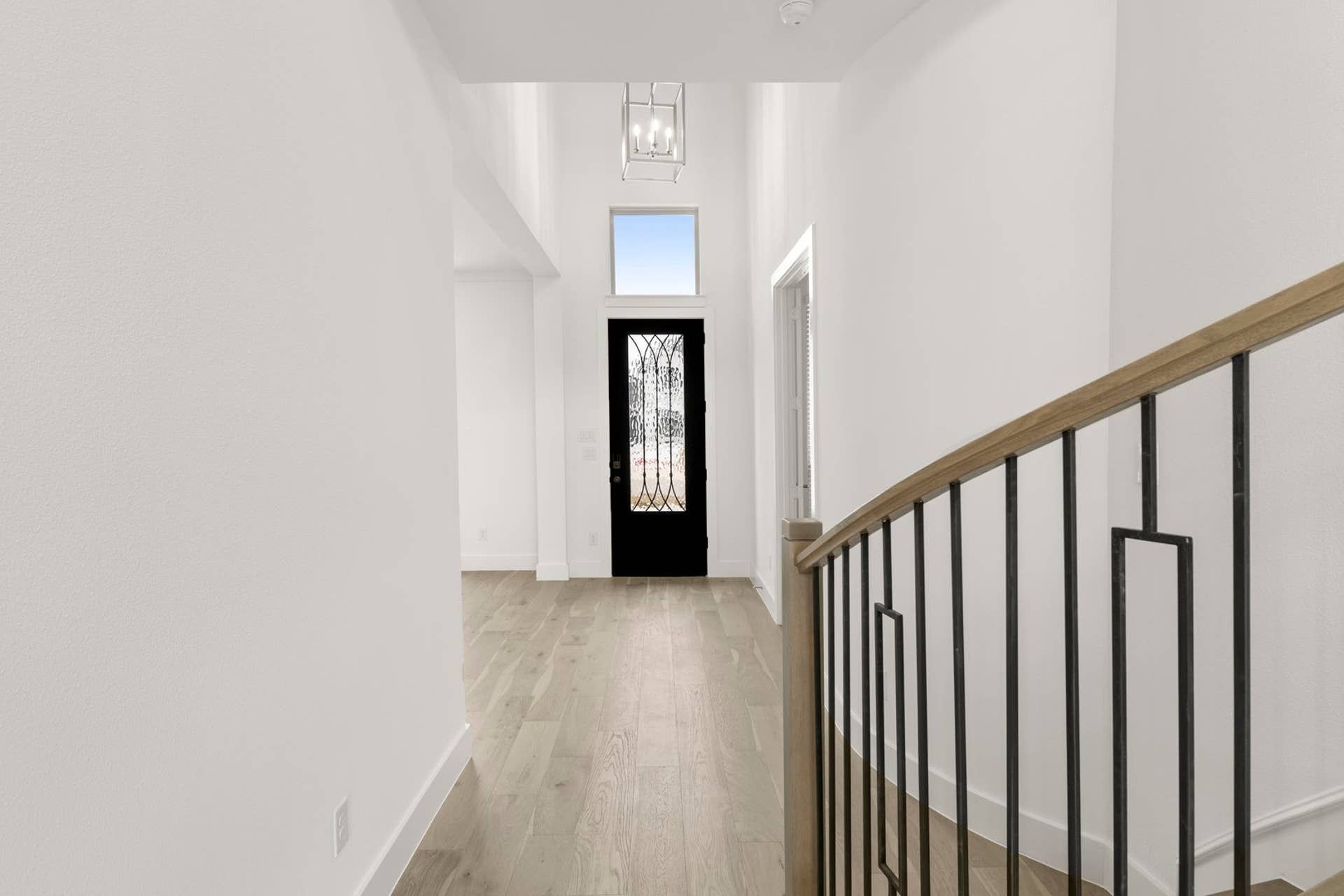 Cambridge Estates - Harwood por Harwood Homes en Dallas Texas