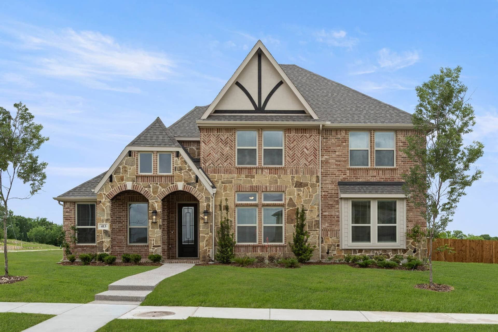 Canterbury 2R (w/Game) - Summit Parks: Desoto, Texas - First Texas Homes