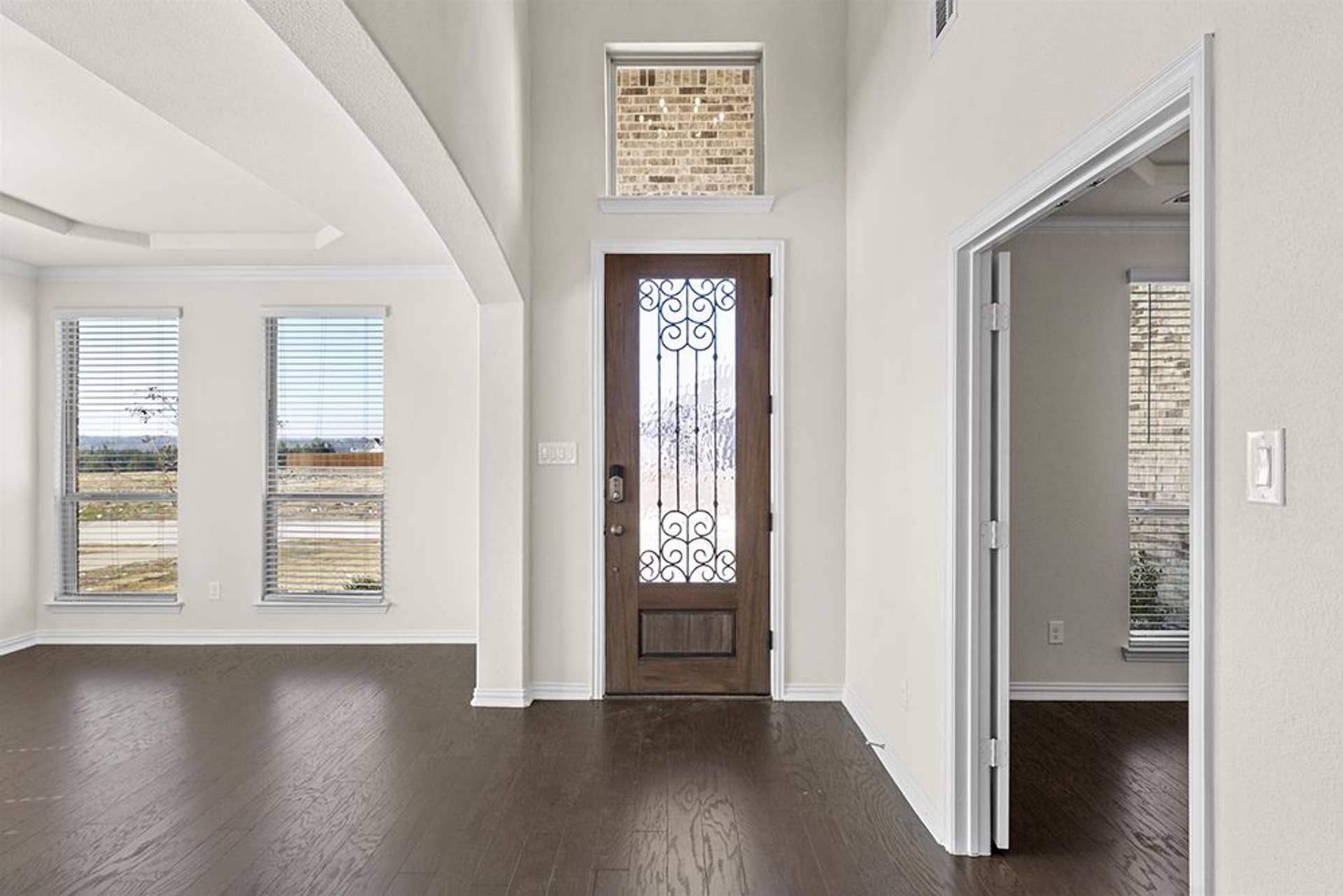 Broadmoor Estates por First Texas Homes en Dallas Texas