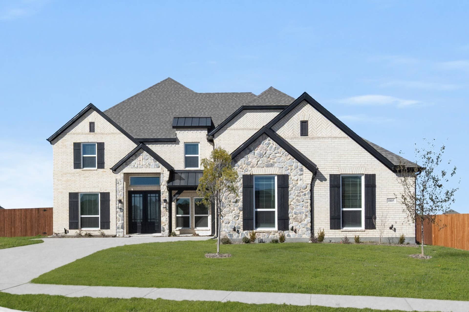 Broadcrest FSW (w/Media or Opt 6th BR) - Shady Valley Estates: Midlothian, Texas - First Texas Homes