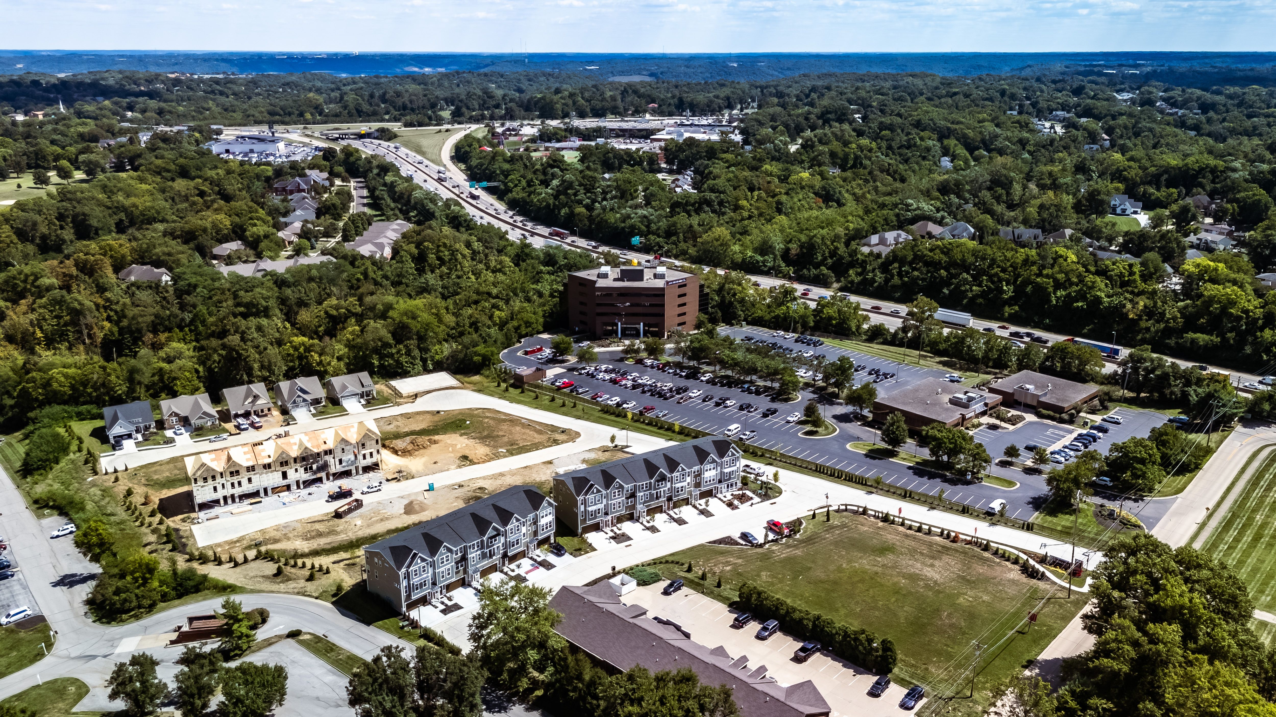 casa en The Pinnacle at Fort Mitchell por Fischer Homes