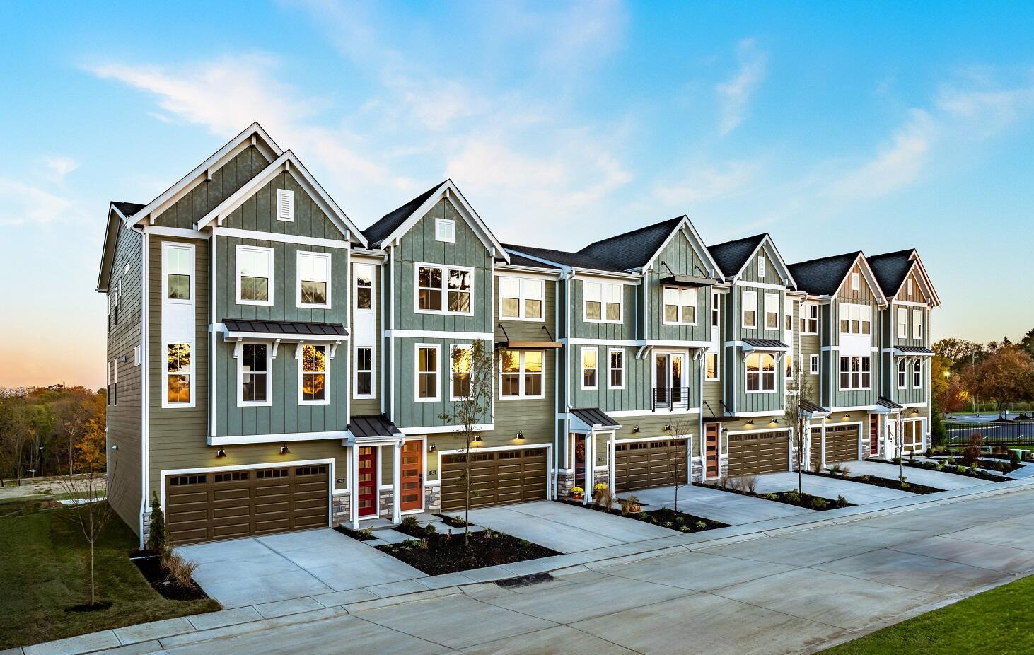 Logan - The Pinnacle at Fort Mitchell: Fort Mitchell, Ohio - Fischer Homes 