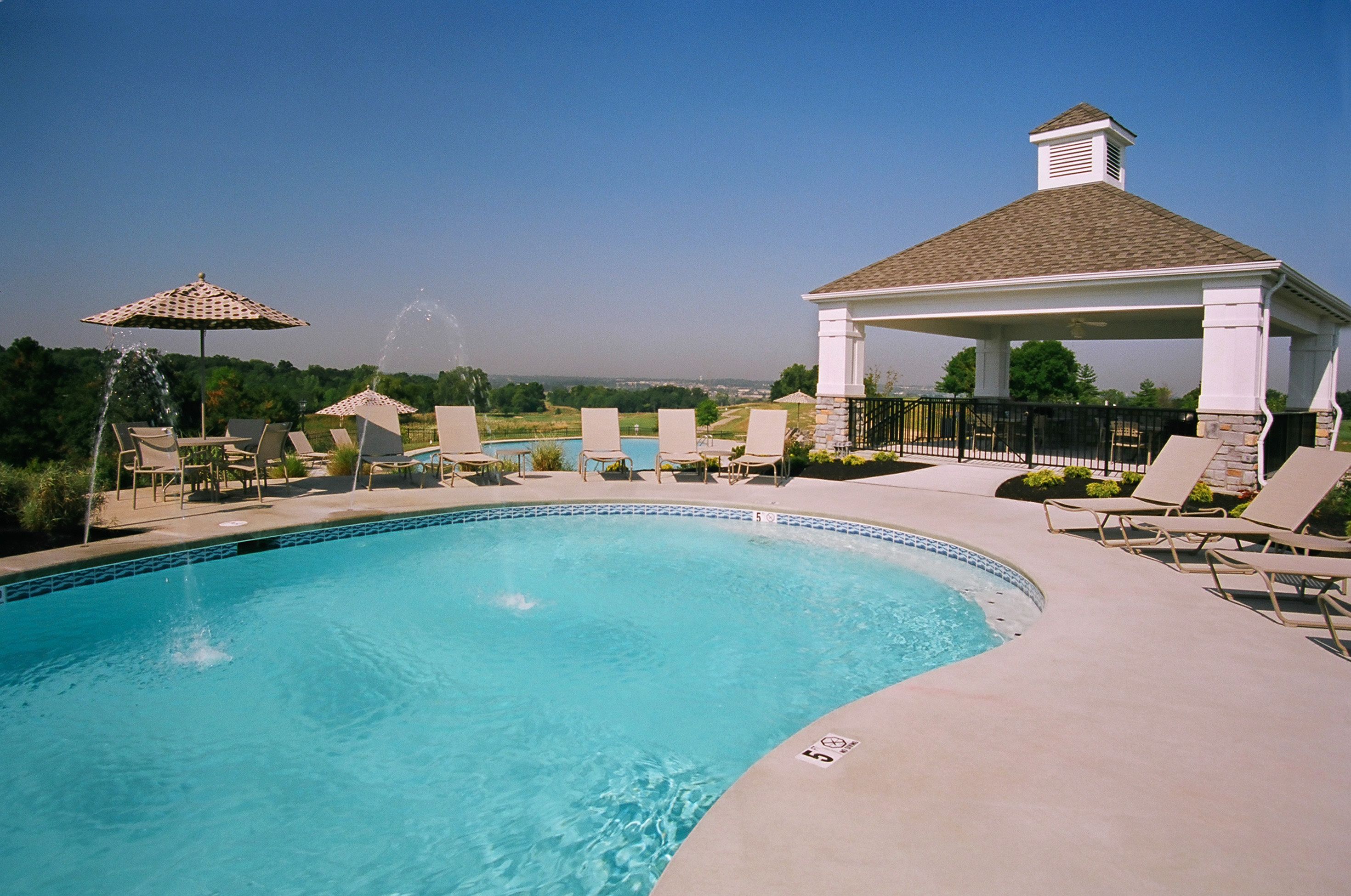 casa en Shaker Run por Fischer Homes