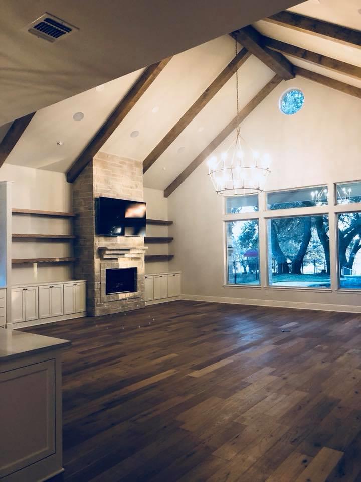 casa en BELLA OAKS por Flippin Custom Homes