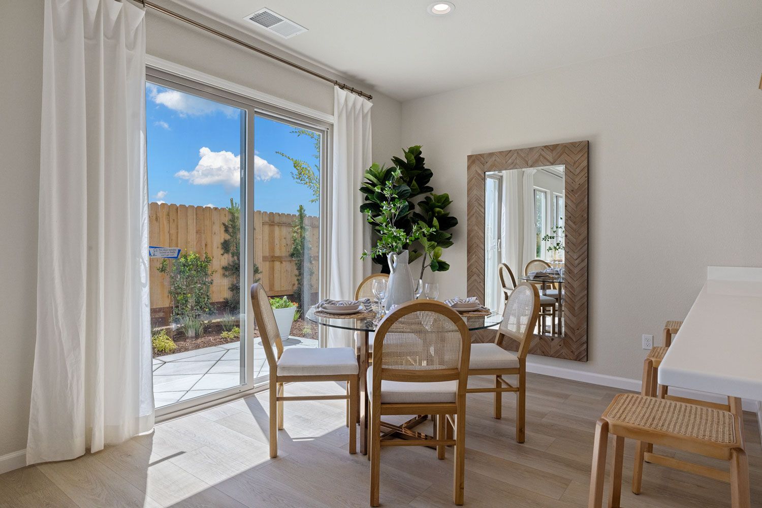 casa en Saddlewood por Florsheim Homes