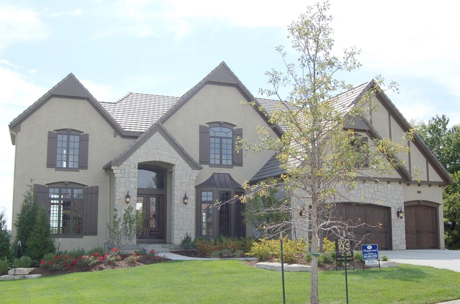 Fred Riley Custom Homes - Overland Park, KS