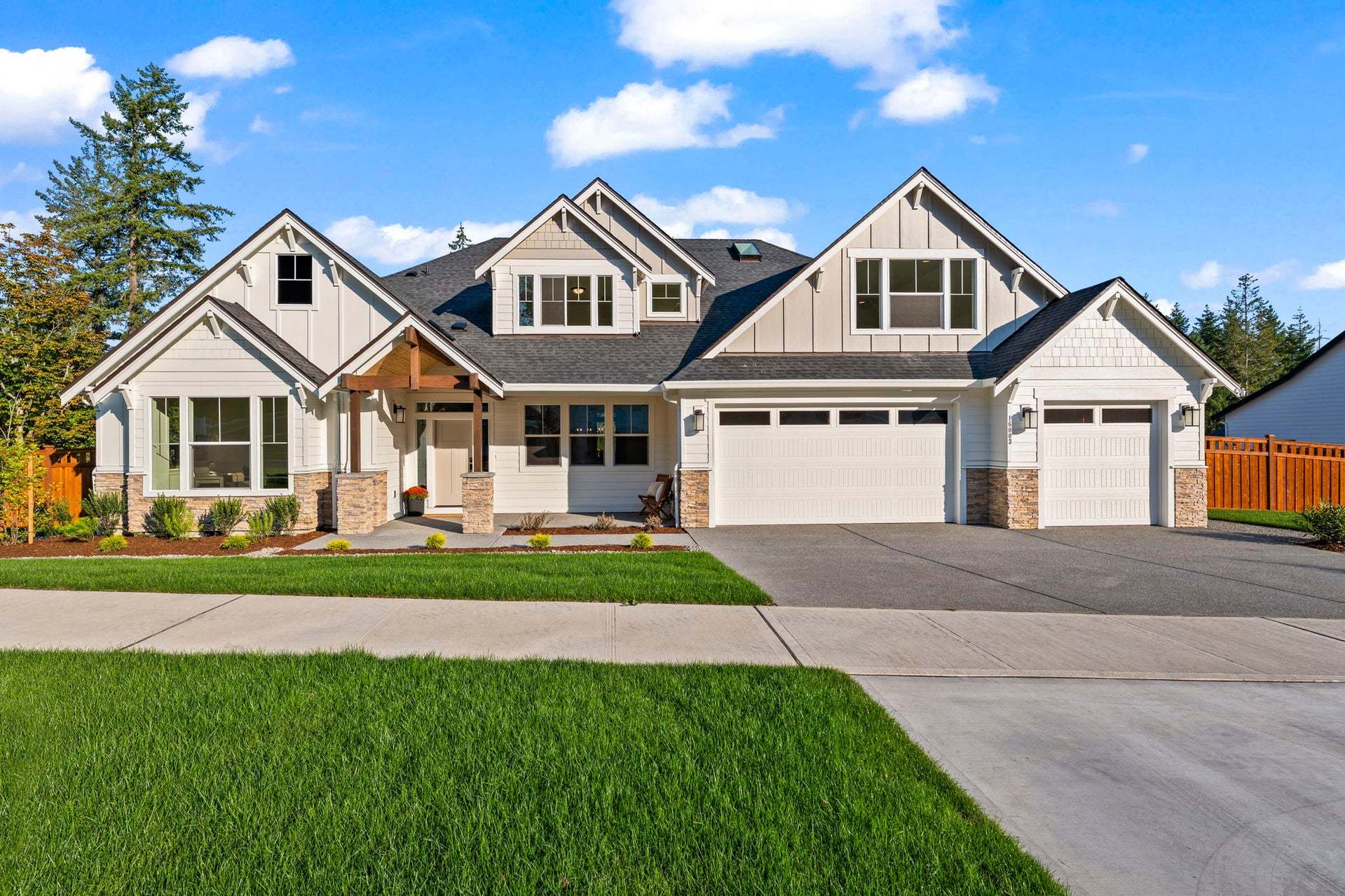 Sunset Grove por Garrette Homes en Tacoma Washington