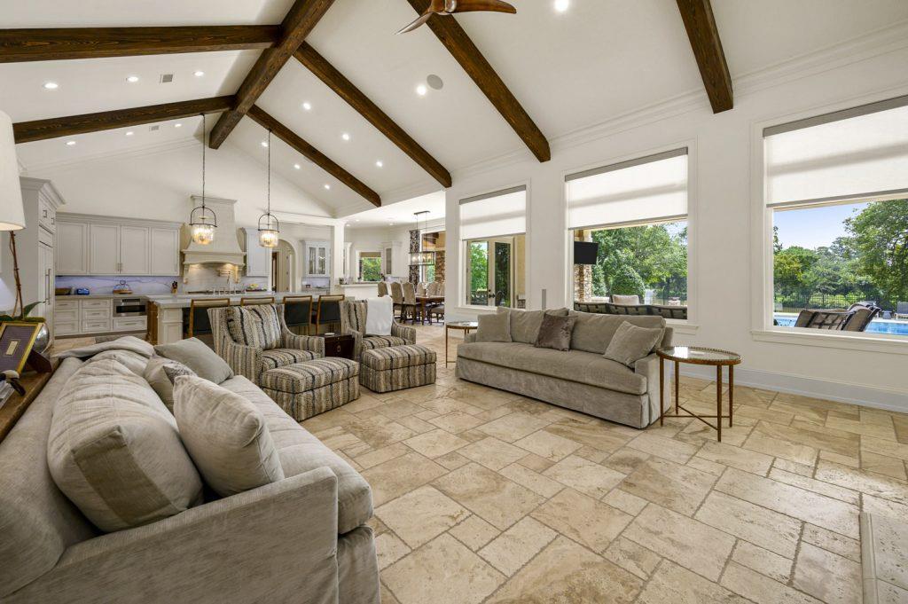 casa en Gems Custom Homes por Gems Custom Homes