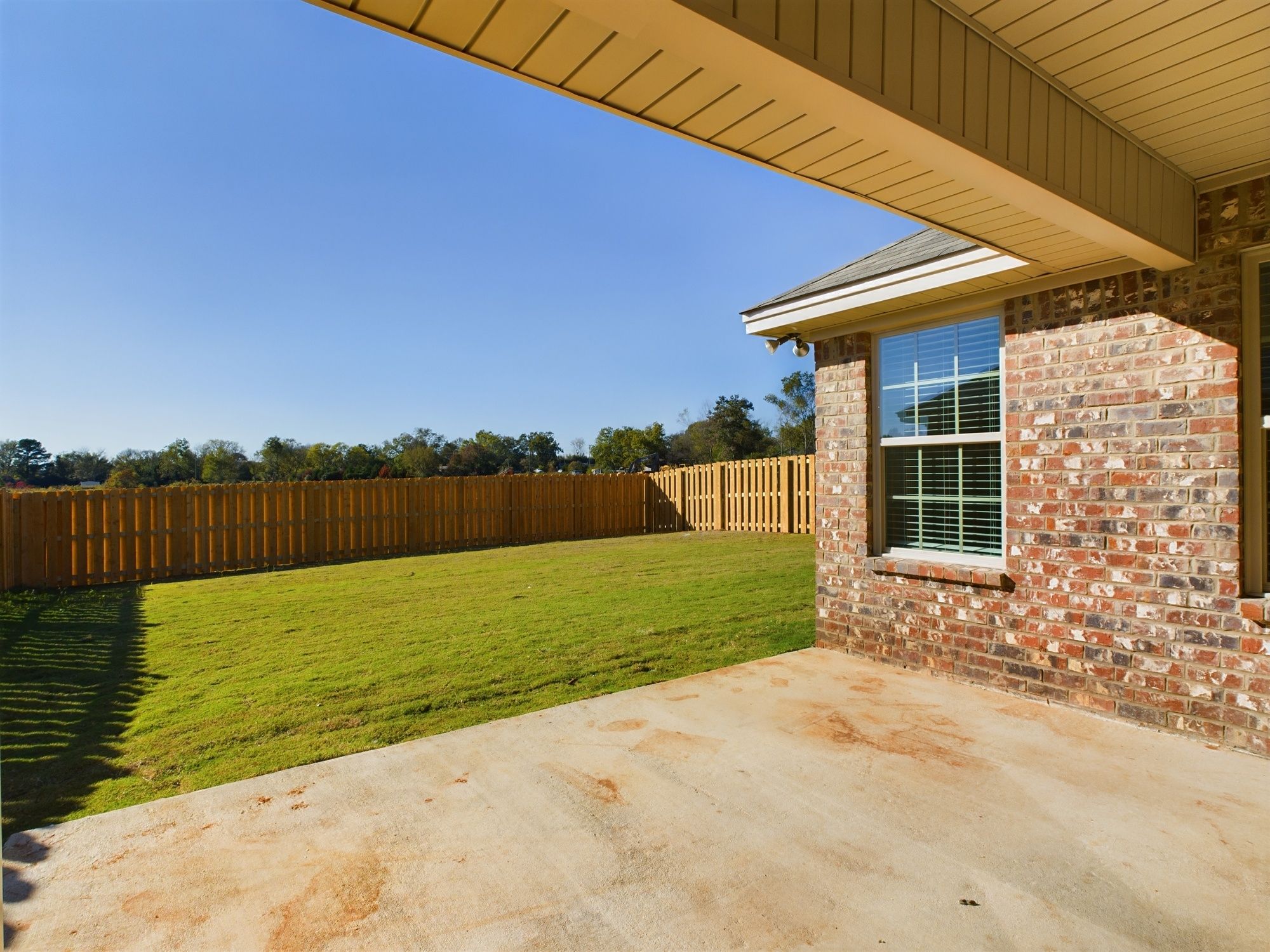 Country Club Drive. Wetumpka, AL 36092