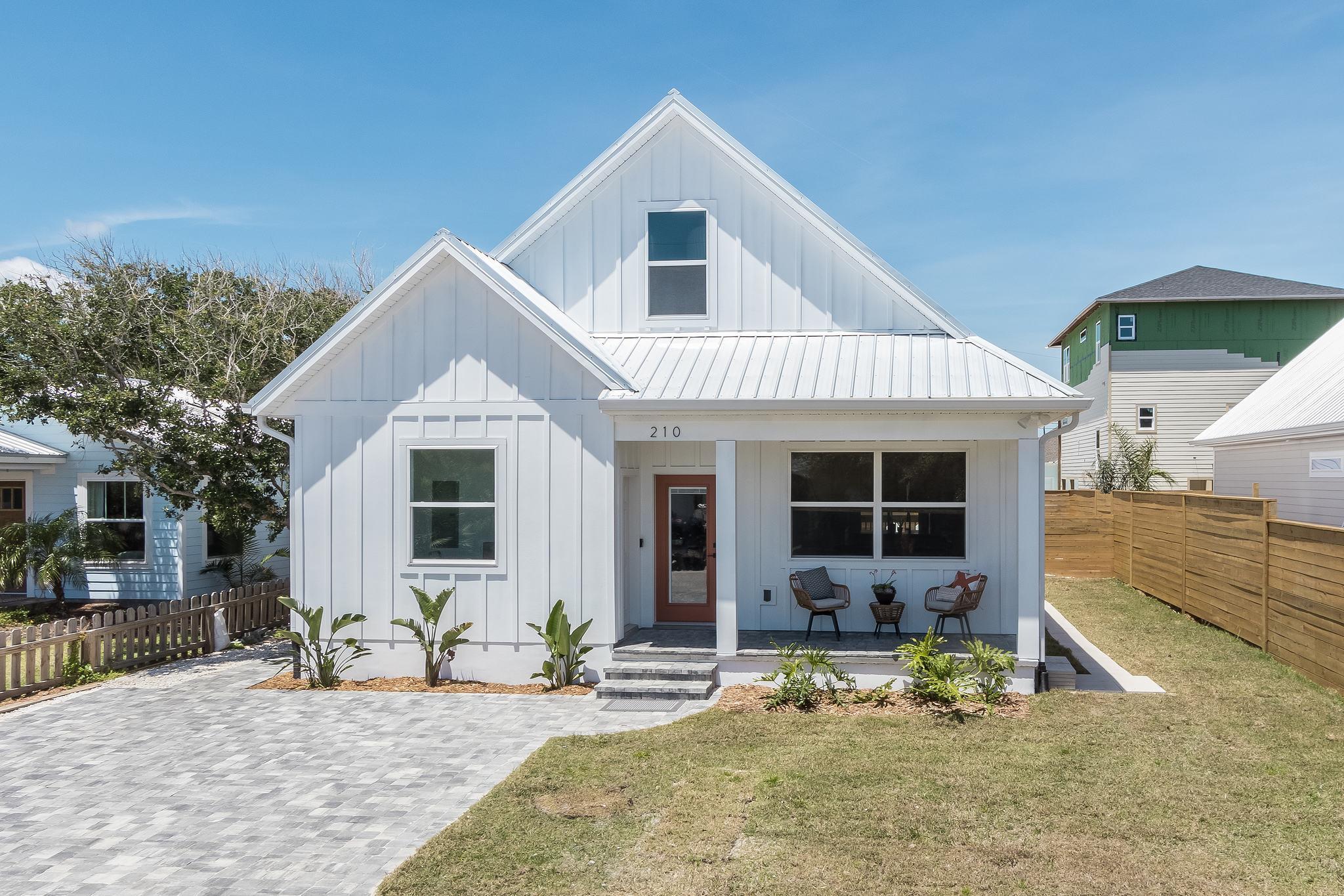 casa en Grace Contracting LLC por Grace Contracting LLC