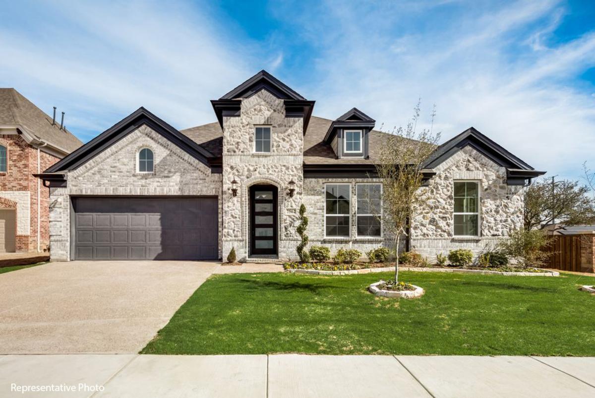 Grand Somercrest - Cedar Ridge Estates: Grand Prairie, Texas - Grand Homes