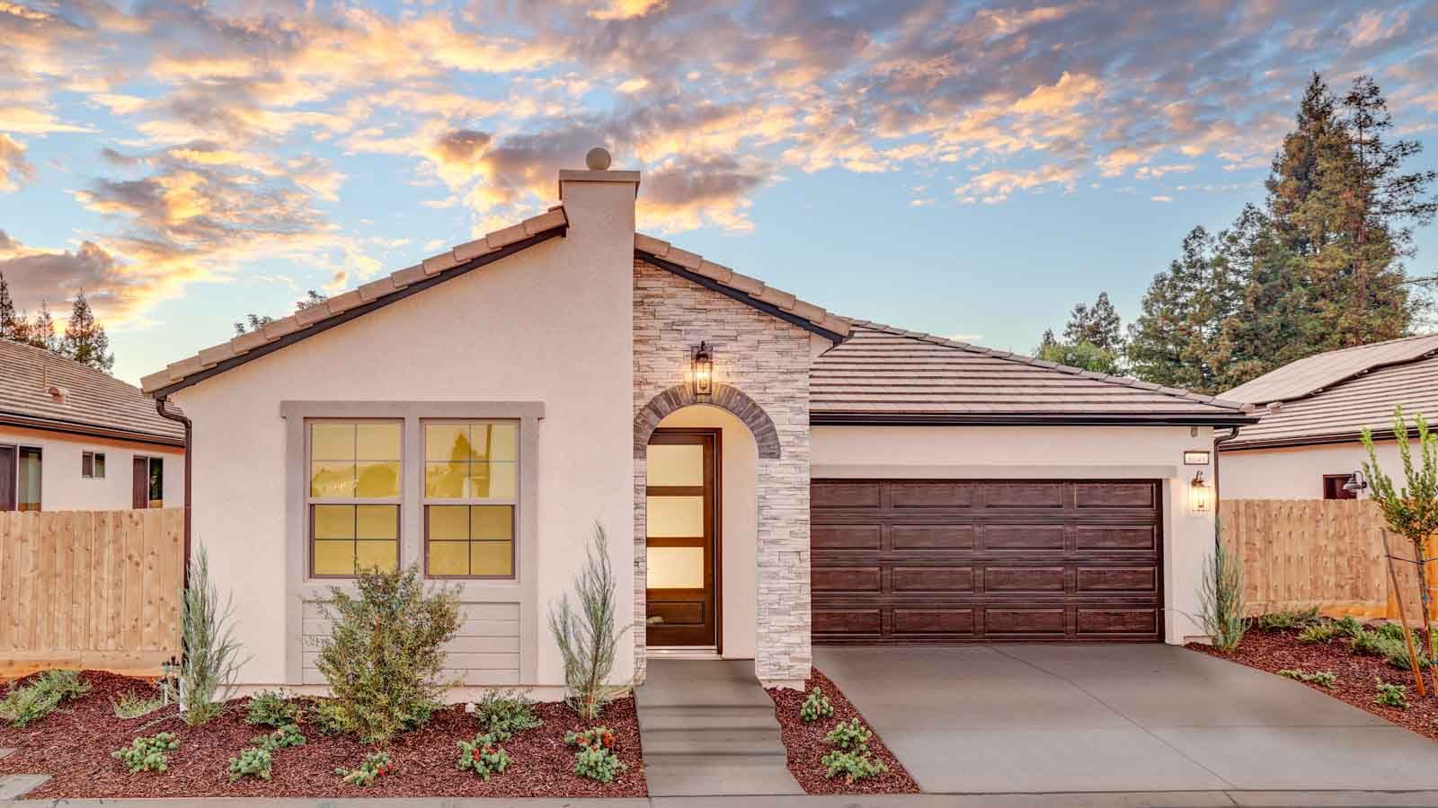 2447 E O'keefe Dr.