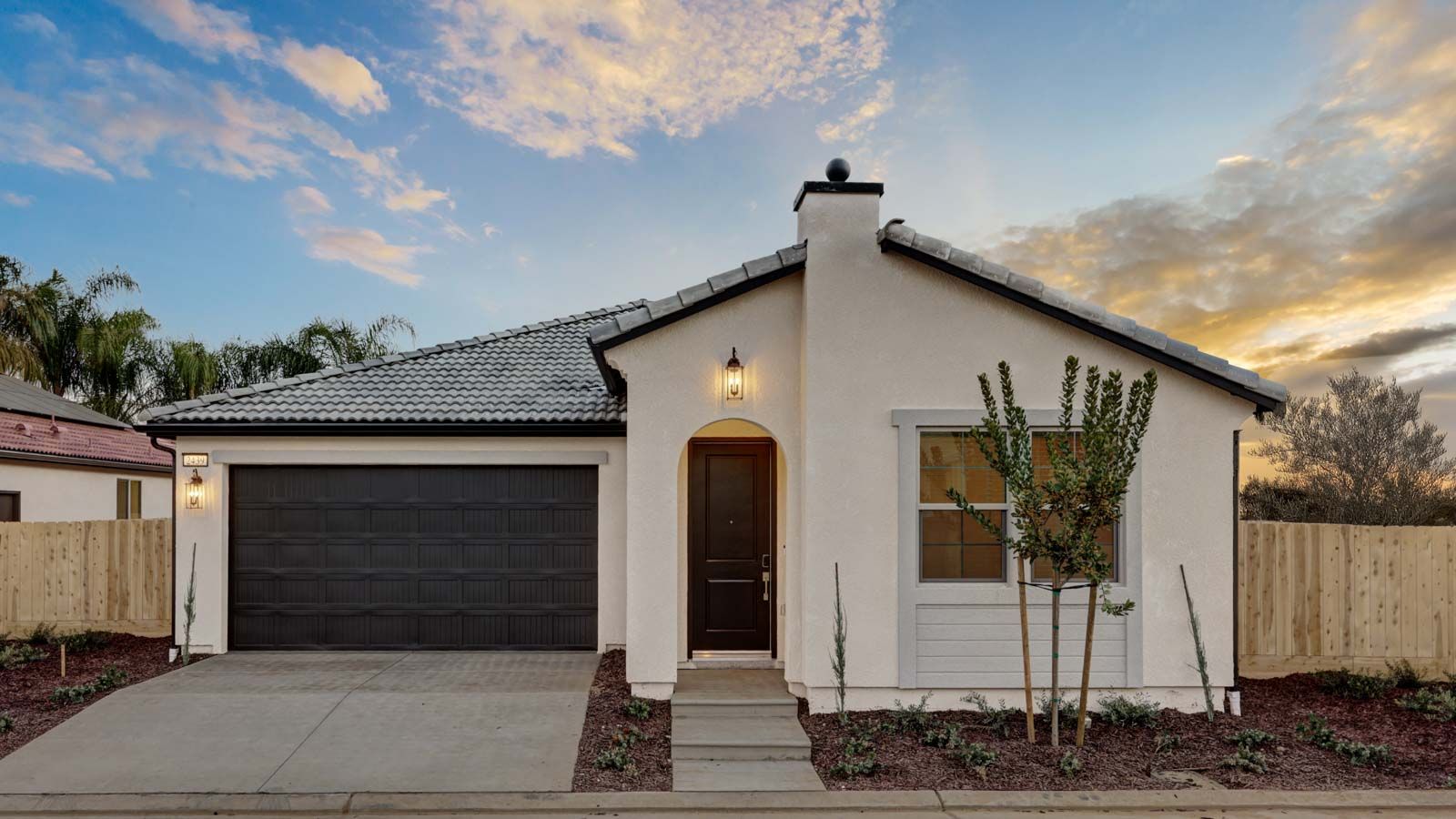 2439 E O'keefe Dr.