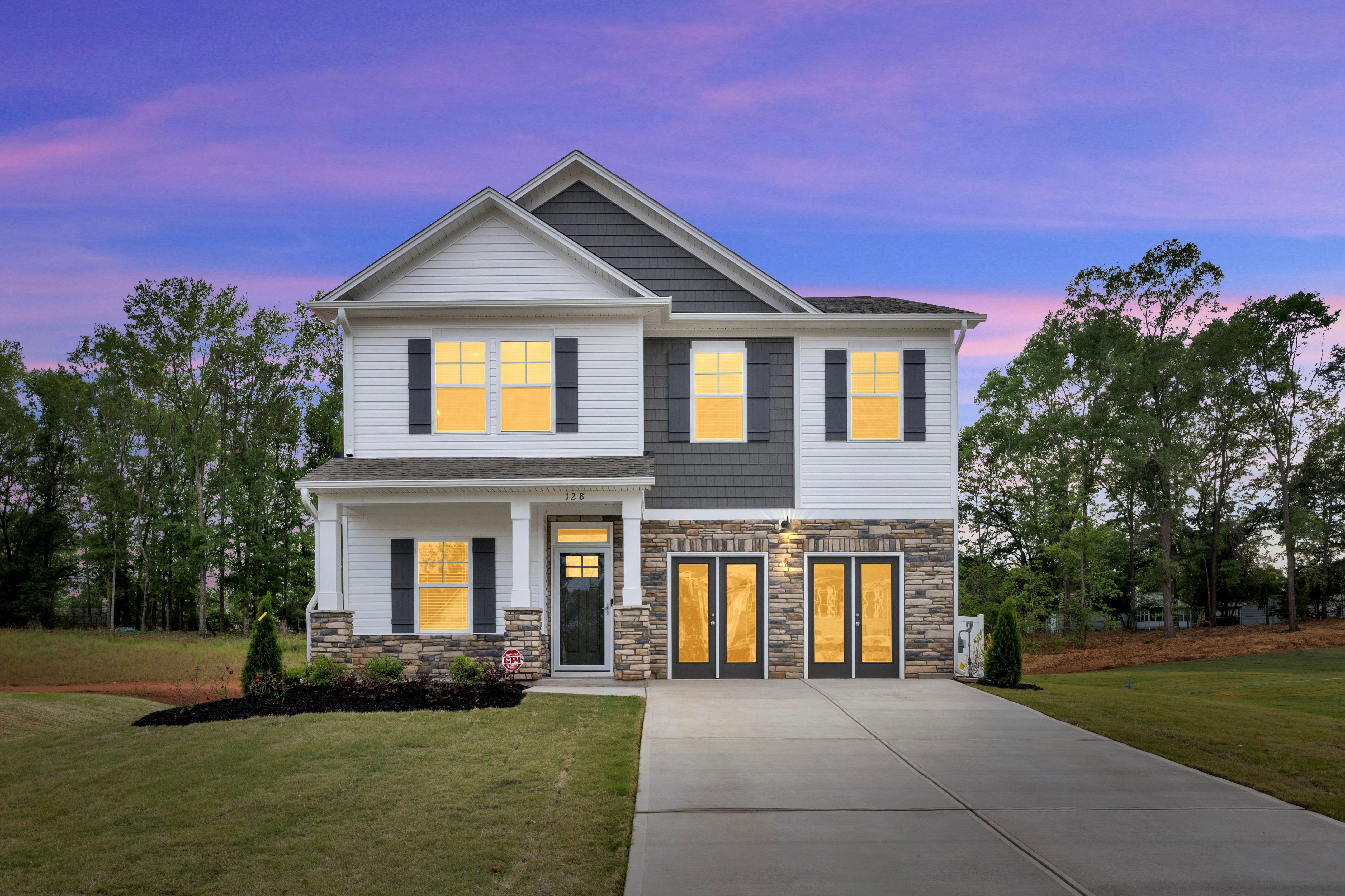 casa en Providence Station at Trolley Run por Great Southern Homes