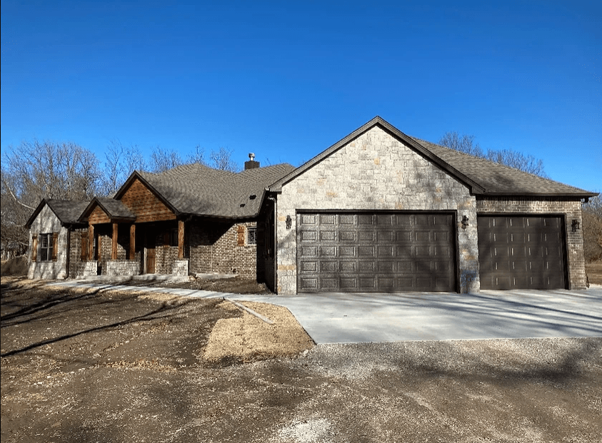 Guinn & Thomas Builders por Guinn & Thomas Builders en Tulsa Oklahoma
