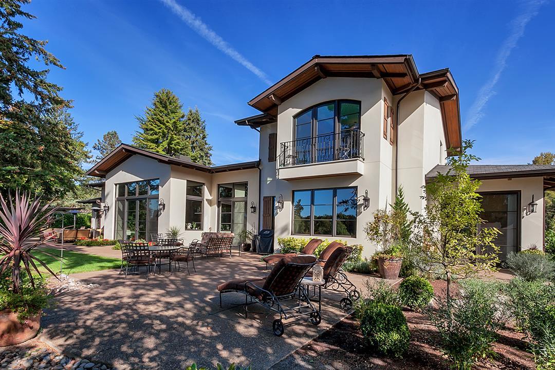 casa en Heirloom Homes por Heirloom Homes