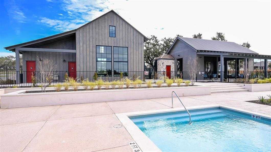 casa en 6 Creeks at Waterridge: 60ft. lots por Highland Homes