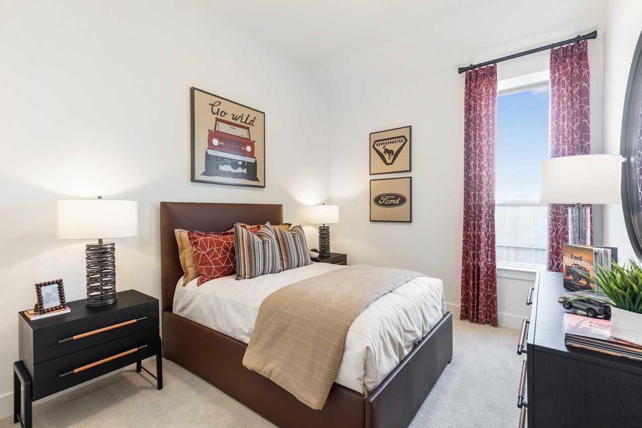 Secondary Bedroom