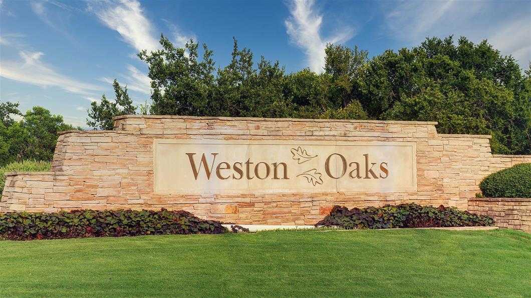 casa en Weston Oaks por Highland Homes