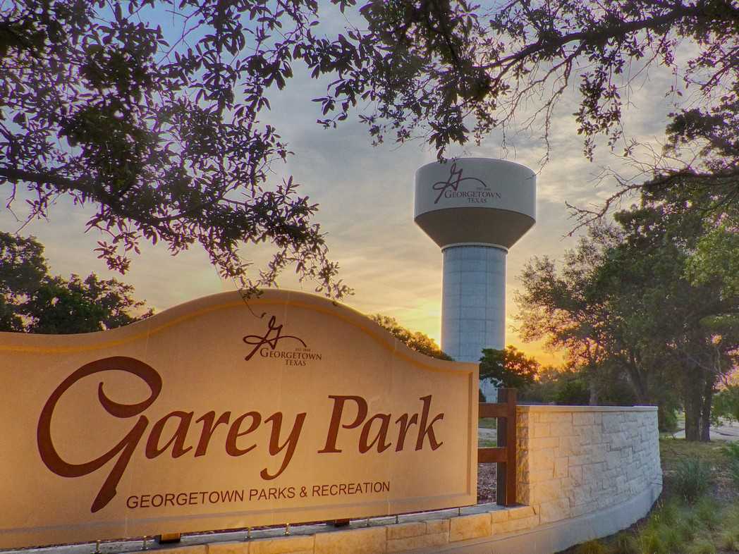 casa en Parkside On The River: 60ft. lots por Highland Homes