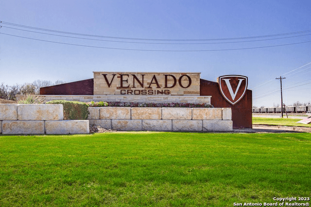 casa en Venado Crossing por Highland Homes