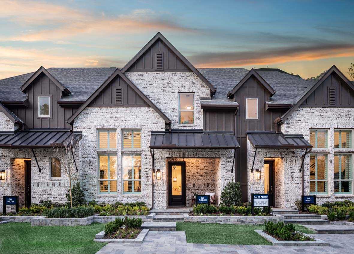 Woodforest Townhomes: Townhomes: The Villas por Highland Homes en Houston Texas