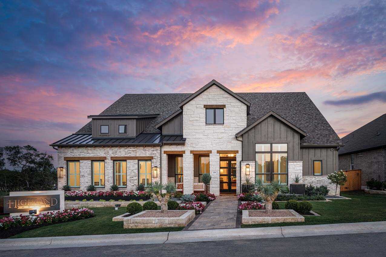 La Cima: 70ft. lots por Highland Homes en Austin Texas