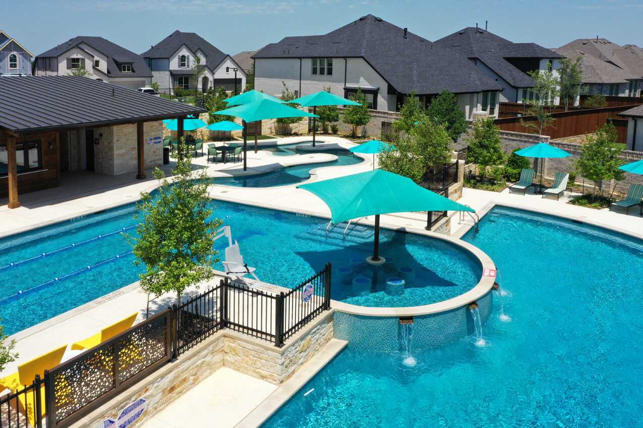 casa en The Parks at Wilson Creek: 74ft. lots por Highland Homes