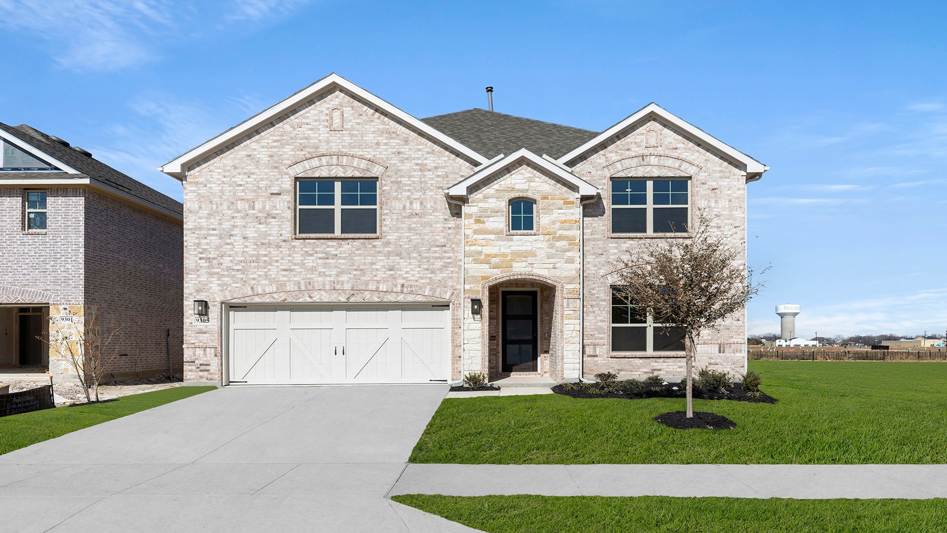 Saratoga por HistoryMaker Homes en Dallas Texas