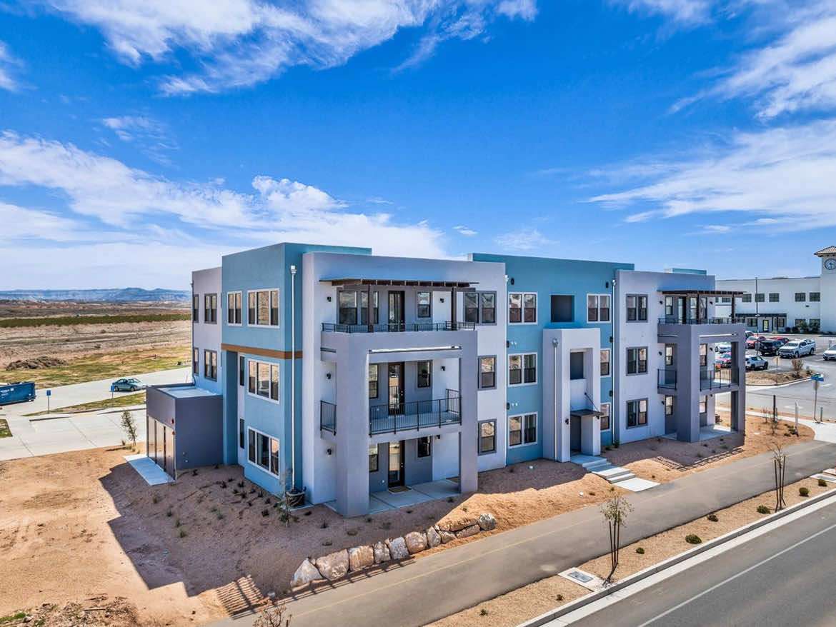 Auburn Hills Plan 5 - Desert Color Auburn Hills Condos: St George, Utah - Holmes Homes