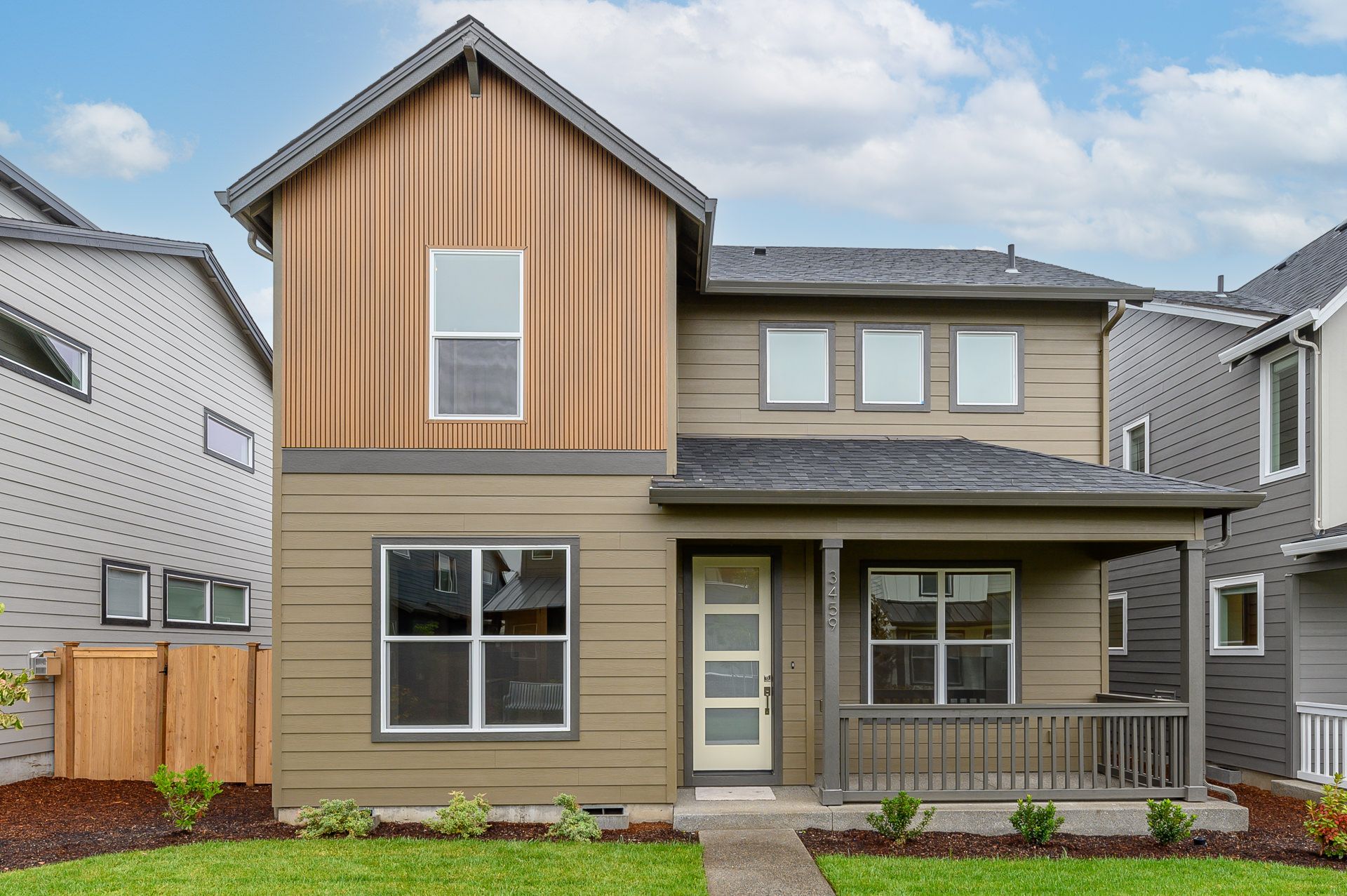 The 2084 - Glacier Pointe at Tehaleh: Bonney Lake, Washington - Holt Homes