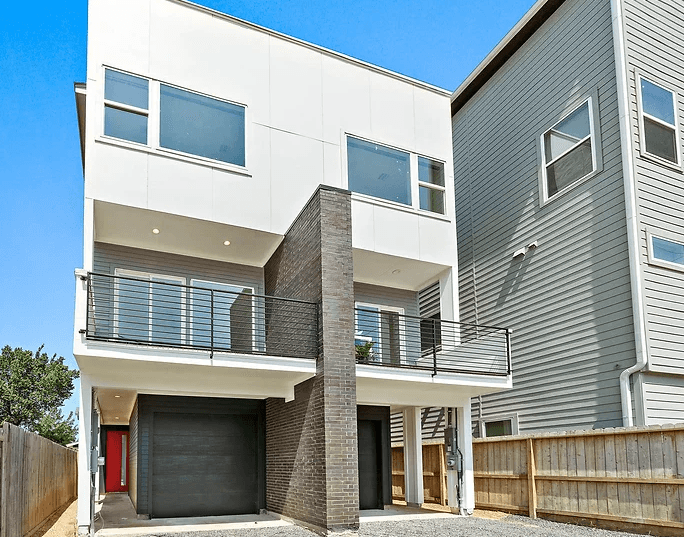 Home Art Homes por Home Art Homes en Houston Texas