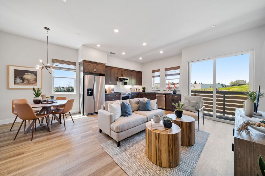 HayPark Plan 1 - SoMi Townhomes and Condominiums: Hayward, California - Homes Built For America