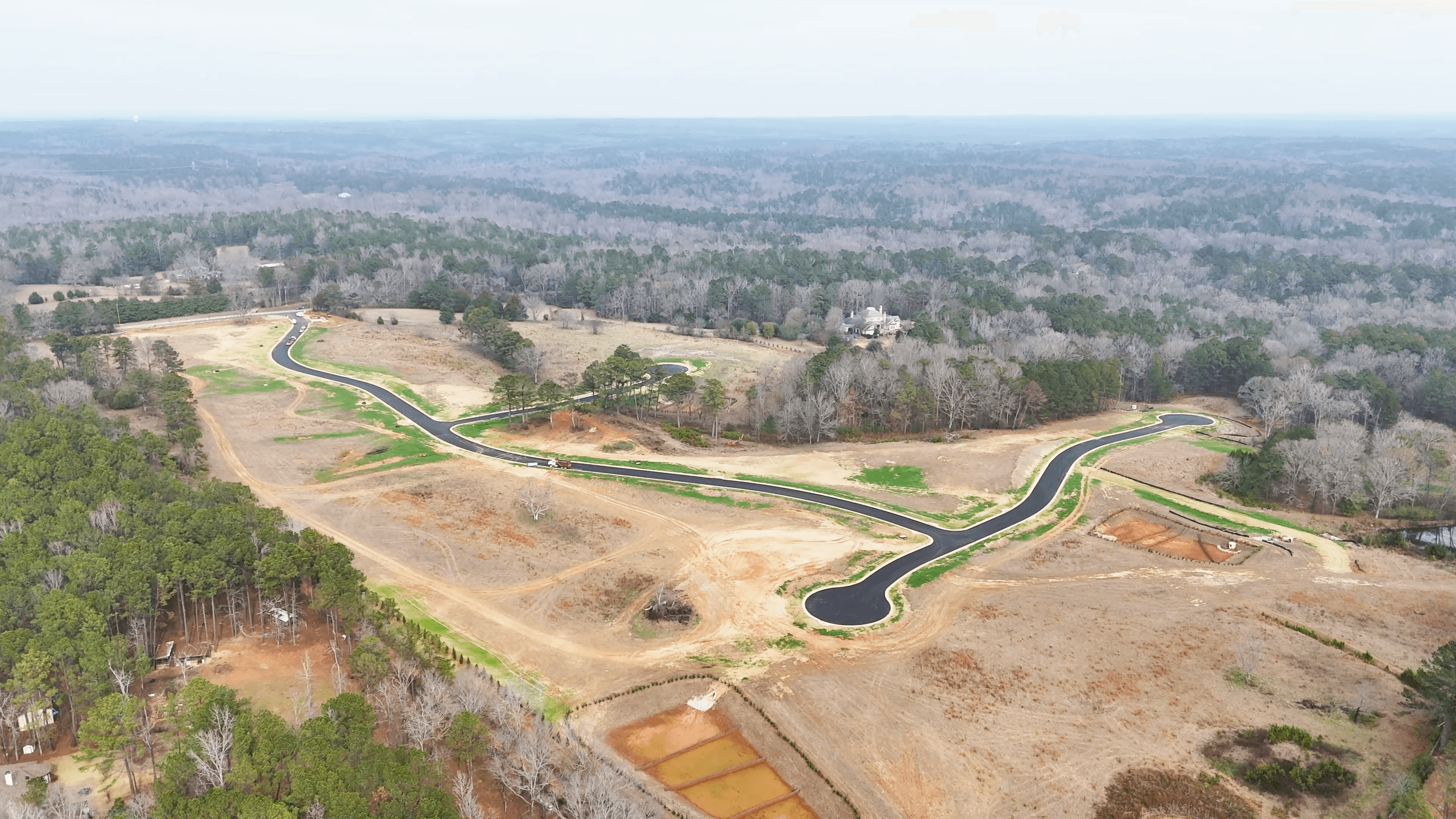 Enclave at Cartledge Creek por Hughston Homes en Columbus Georgia