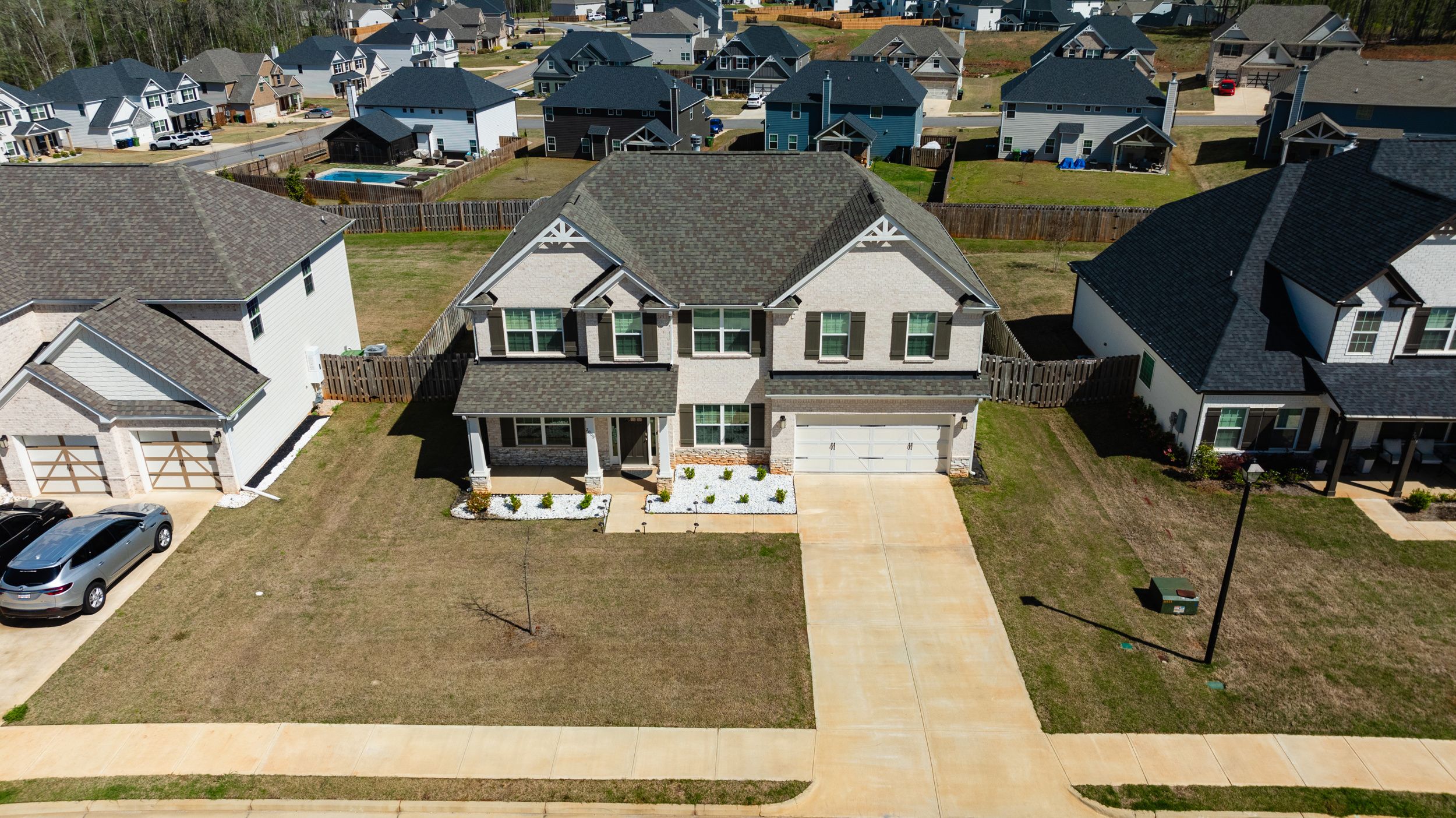 Heiferhorn Farms por Hughston Homes en Columbus Georgia