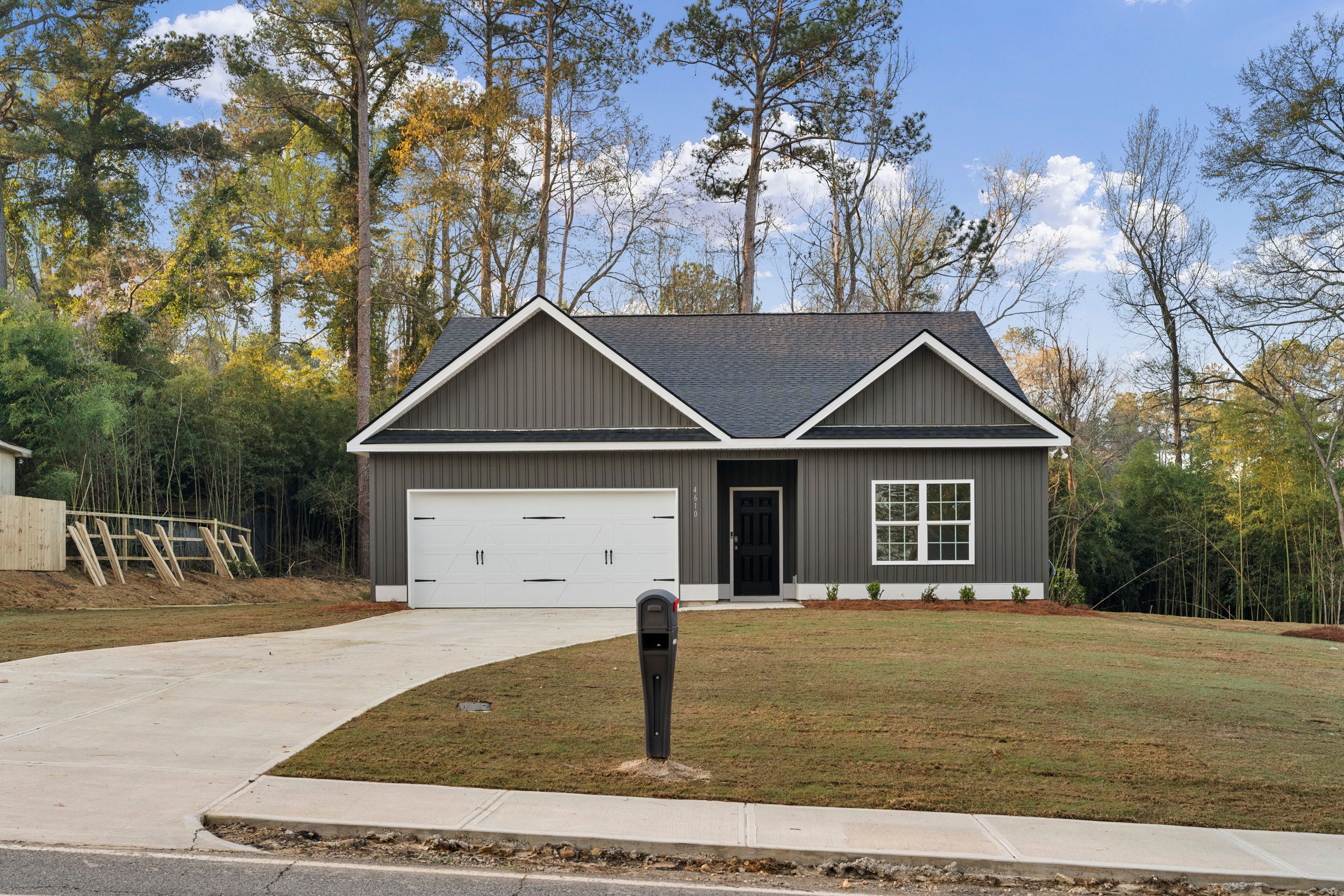 Benton - Clifton Ridge: Macon, Georgia - Hughston Homes