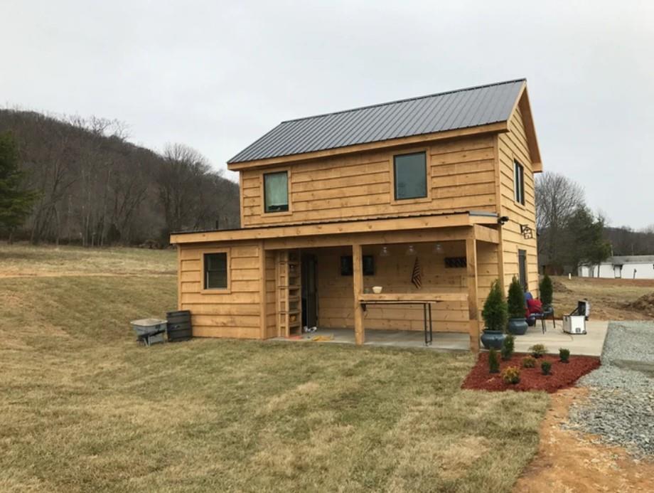 casa en ICC Builders, Inc. por ICC Builders, Inc.