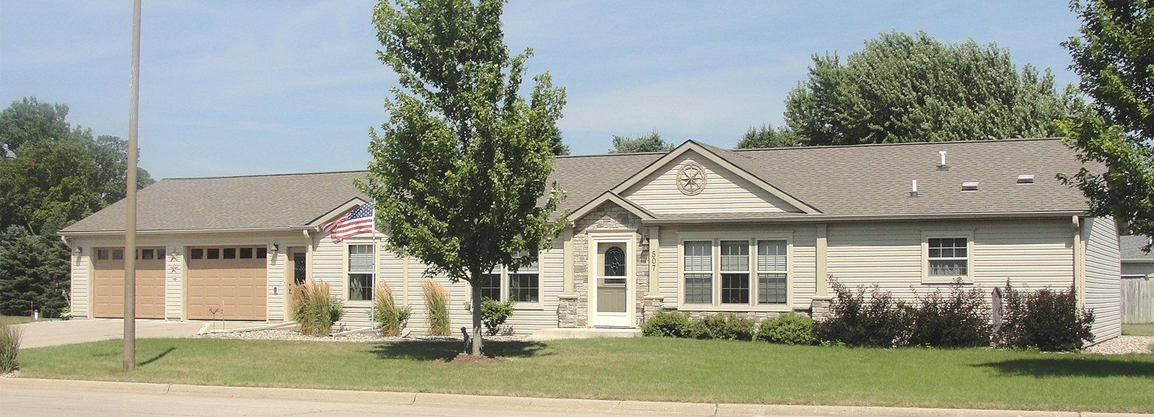 Ida Grove Homes por Ida Grove Homes en Sioux City Iowa