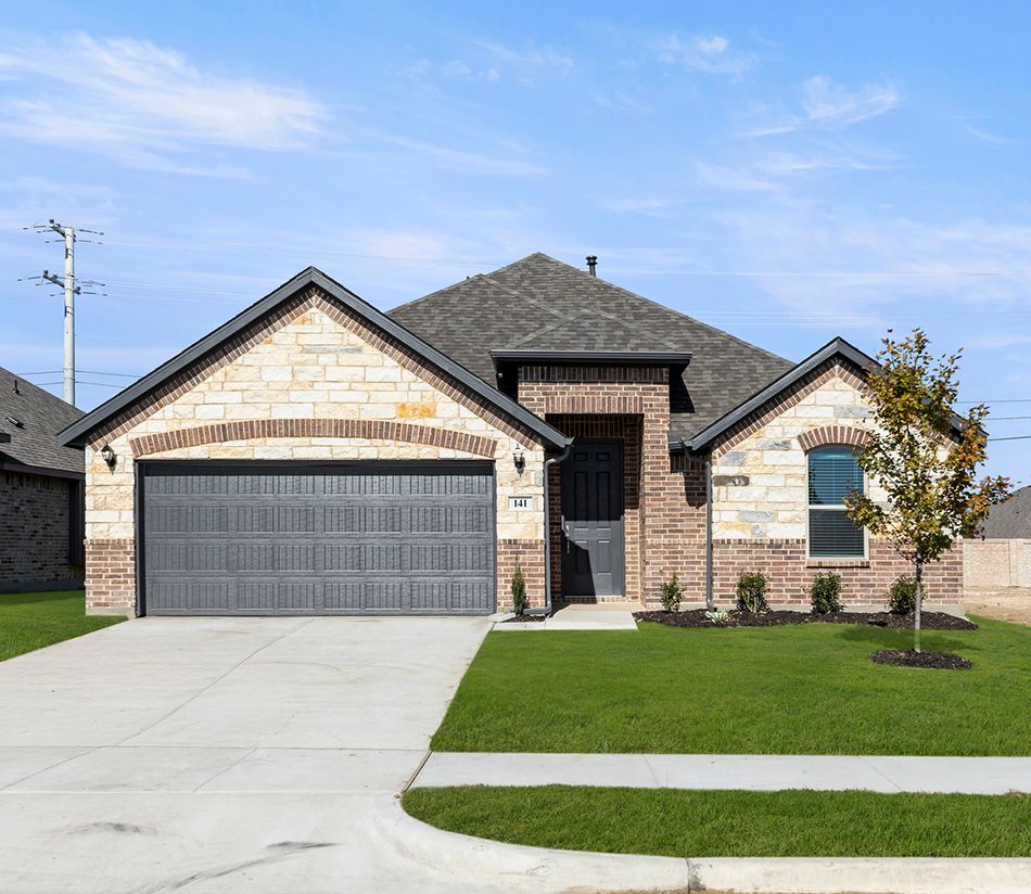 120 Whistling Duck Drive. Balch Springs, TX 75181