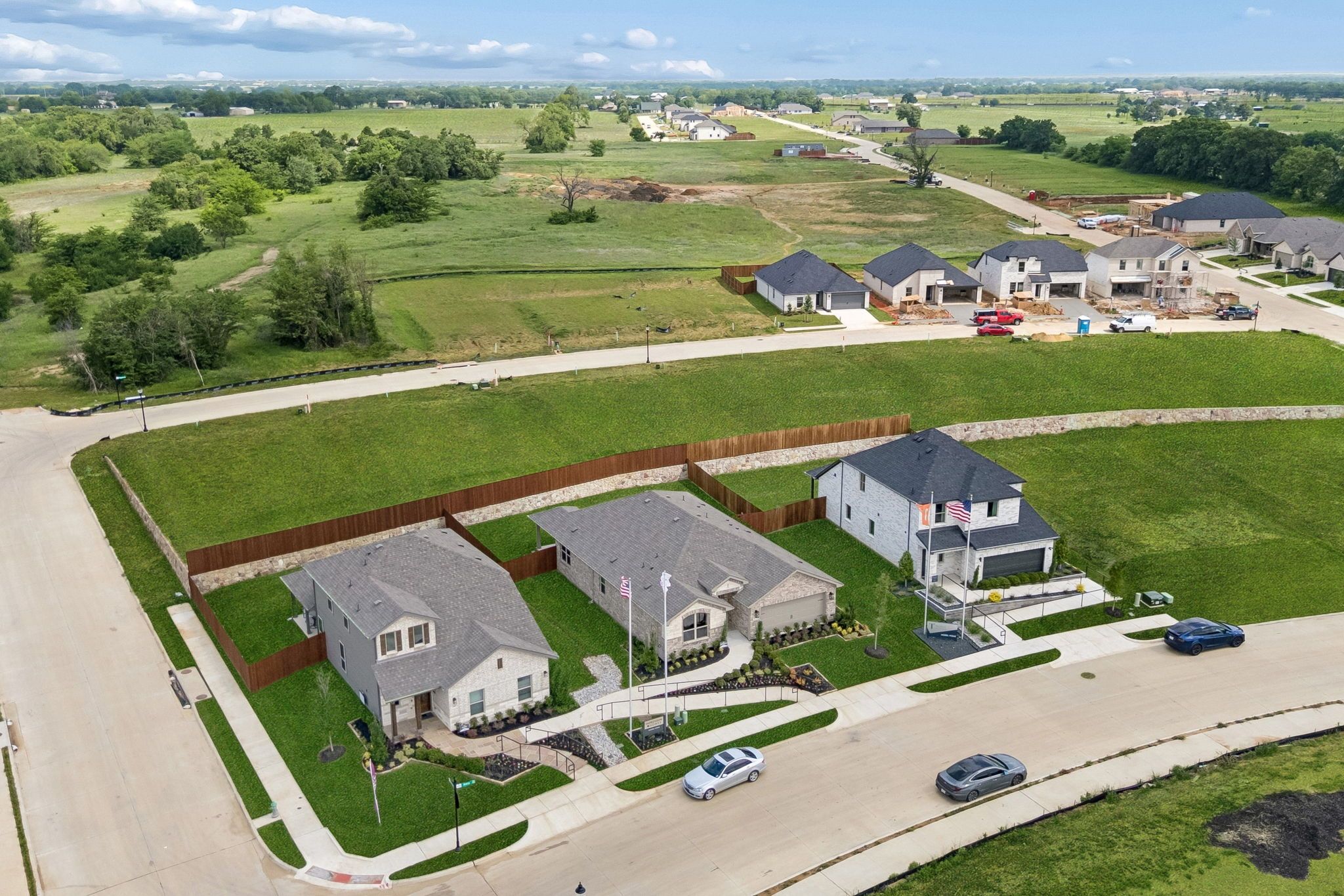 casa en Belmont por Impression Homes
