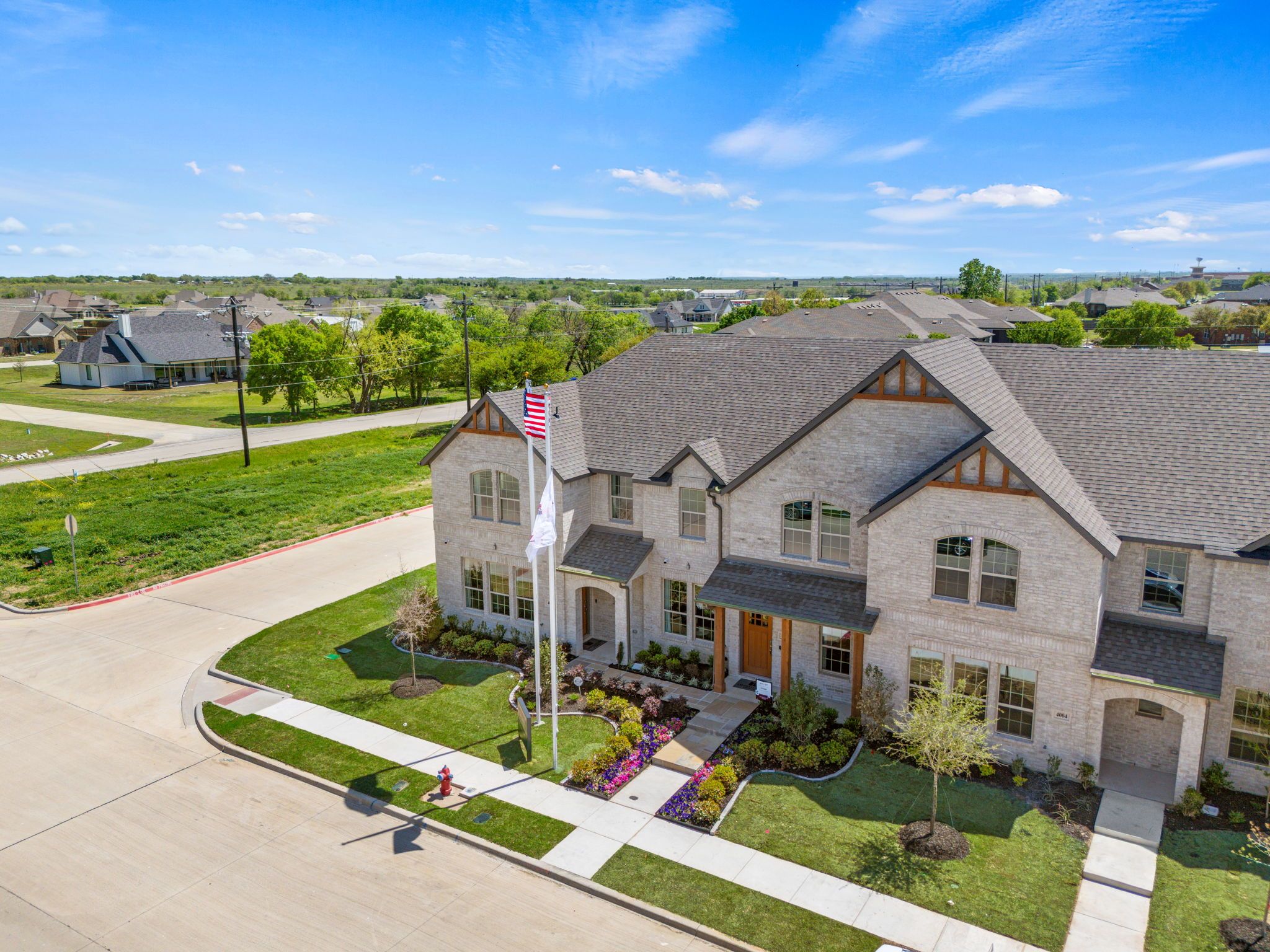 casa en Sanger Circle por Impression Homes