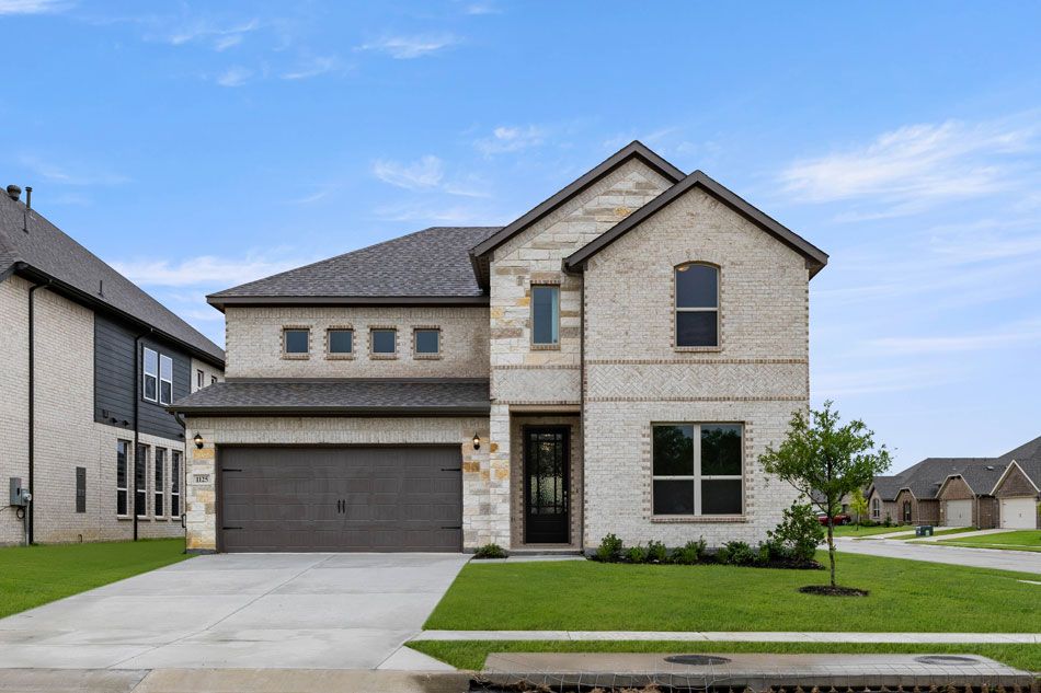 120 Whistling Duck Drive. Balch Springs, TX 75181