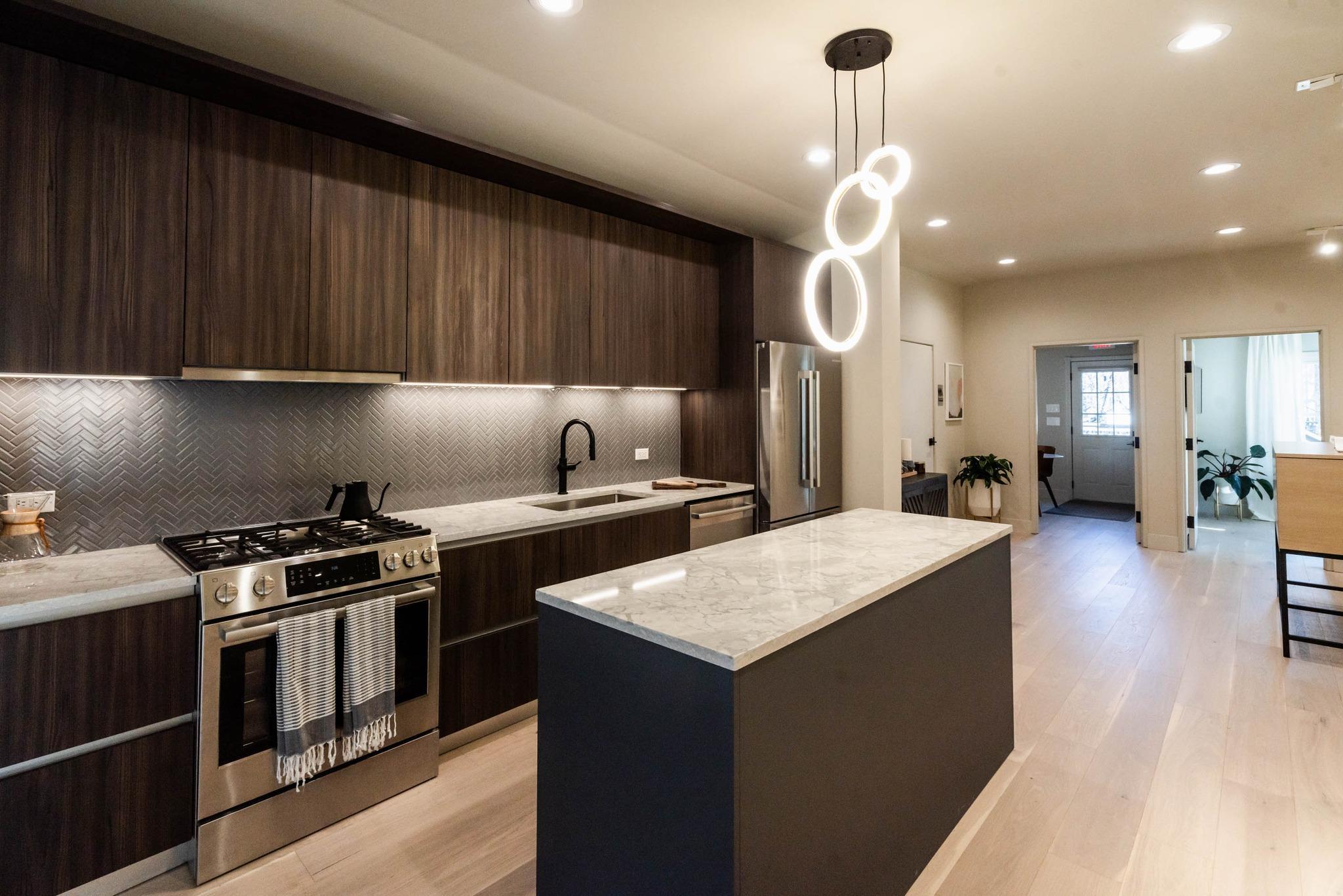Leland South Congress por Intracorp Companies en Austin Texas