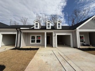 Macon 2-Bedroom - Caroleton Townhomes: Grovetown, Georgia - Ivey Residential