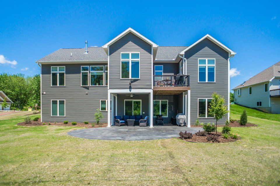 casa en Country Farm Estates por James Edward Builders, Inc.
