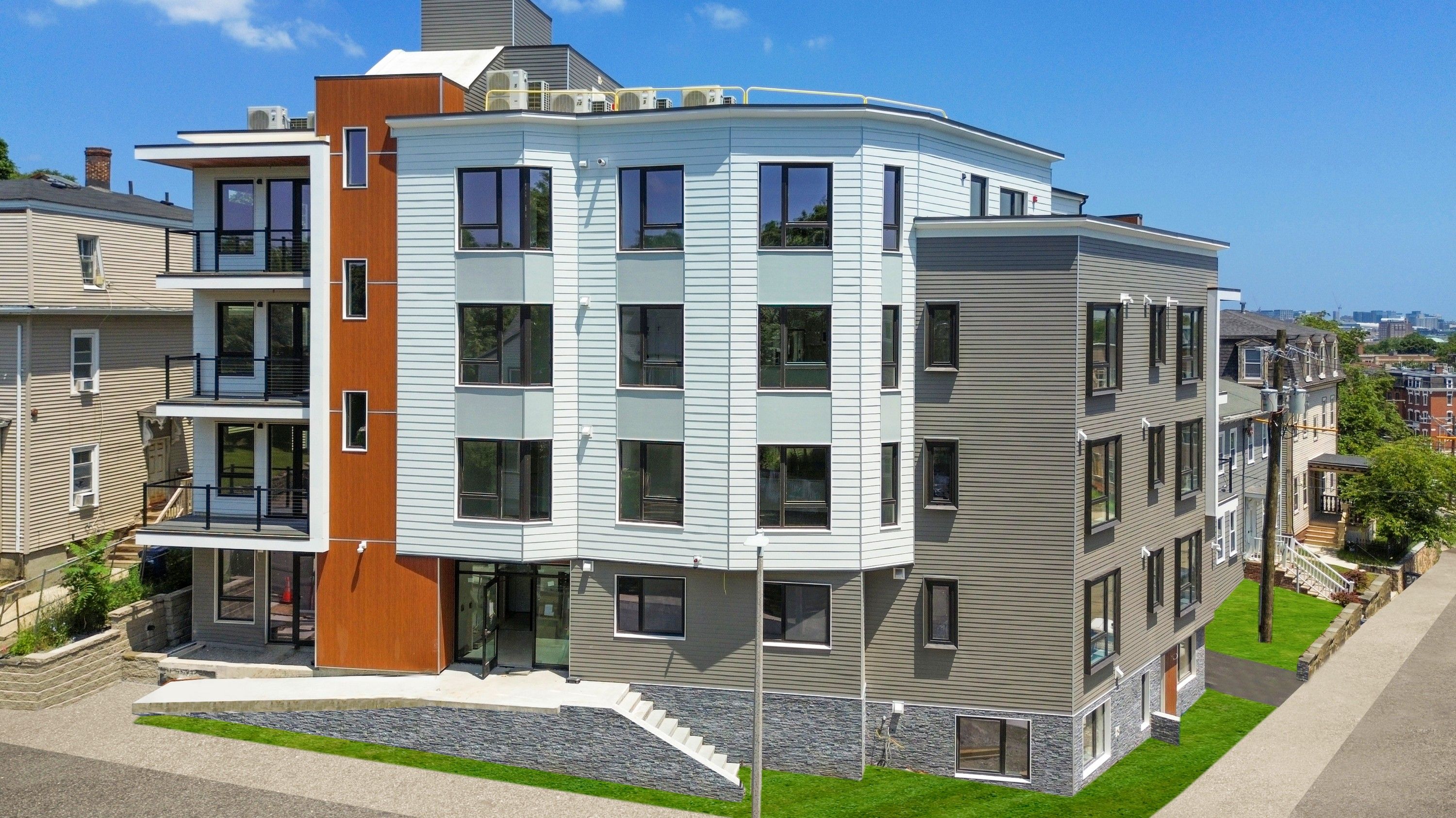 Tommy's Rock Residences por Janey Construction Management en Boston Massachusetts
